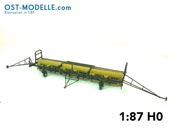 Koppelwagen T890 B01 3x Drillmaschine A202 schwarzolive gelb Arbeitsstellung